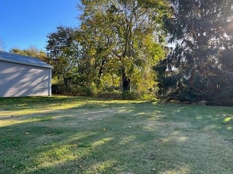 34 Sequoia Ln, Portsmouth RI  02871-2808 exterior