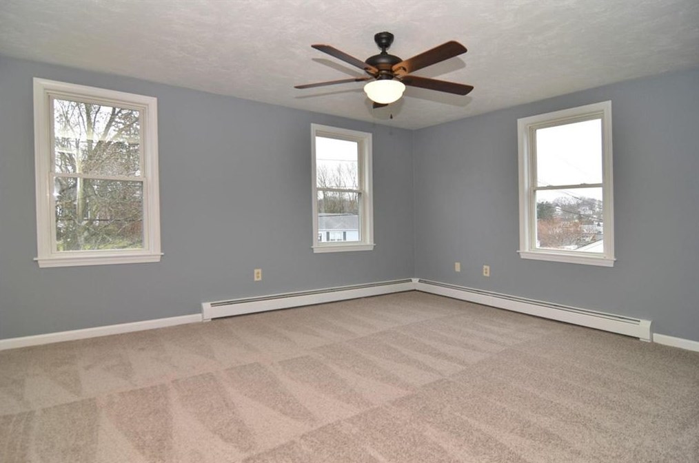 210 Holland St, Cranston RI  02920-2427 exterior