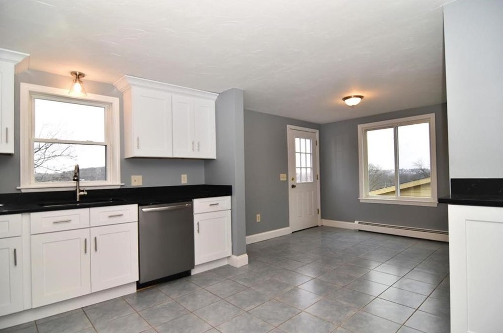 210 Holland St, Cranston RI  02920-2427 exterior