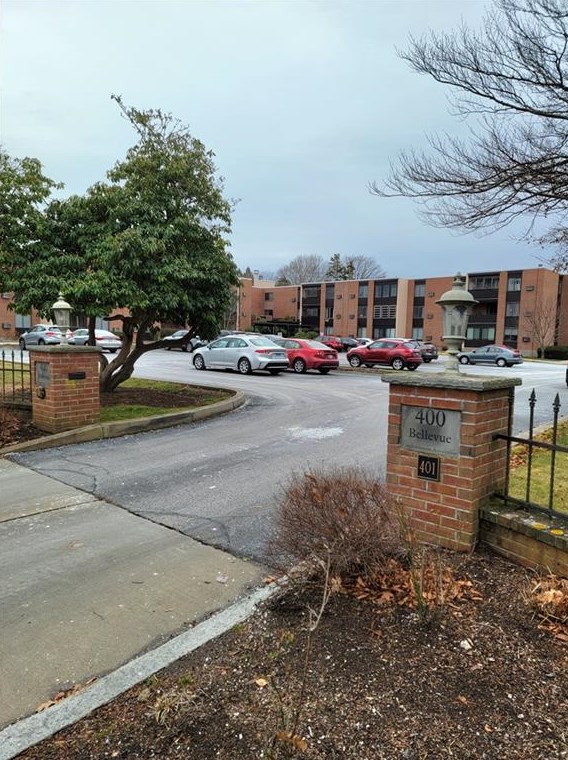 401 Bellevue Ave #302, Middletown, RI