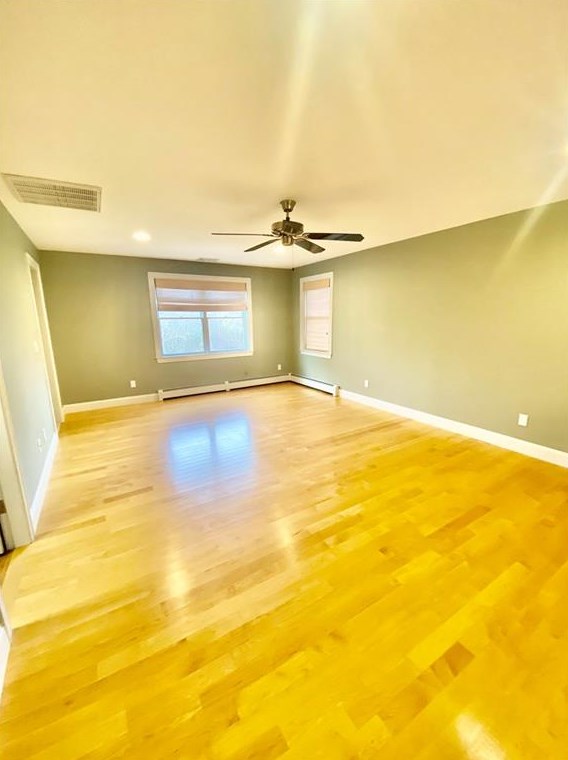 5 Brick Pond Dr, Barrington RI  02806-4023 exterior