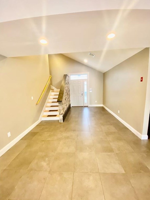 5 Brick Pond Dr, Barrington RI  02806-4023 exterior