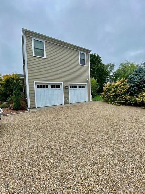 5 Brick Pond Dr, Barrington RI  02806-4023 exterior