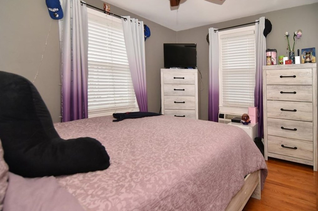 21 Overland Ave, Cranston RI  02910-3134 exterior