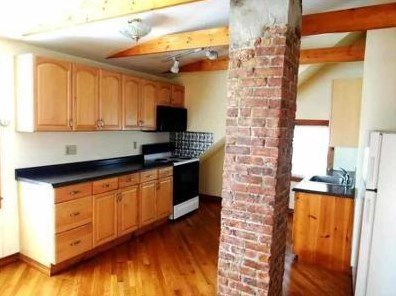 35 Mann Ave # 2, Middletown, RI