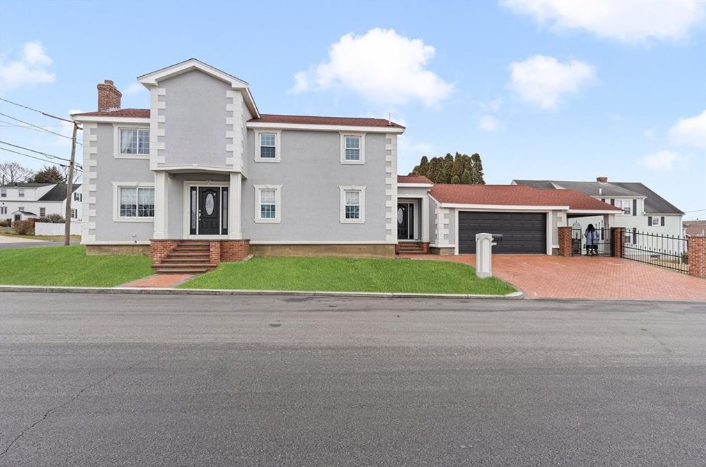 45 Hazelwood Ave #2, East Providence, RI 02914