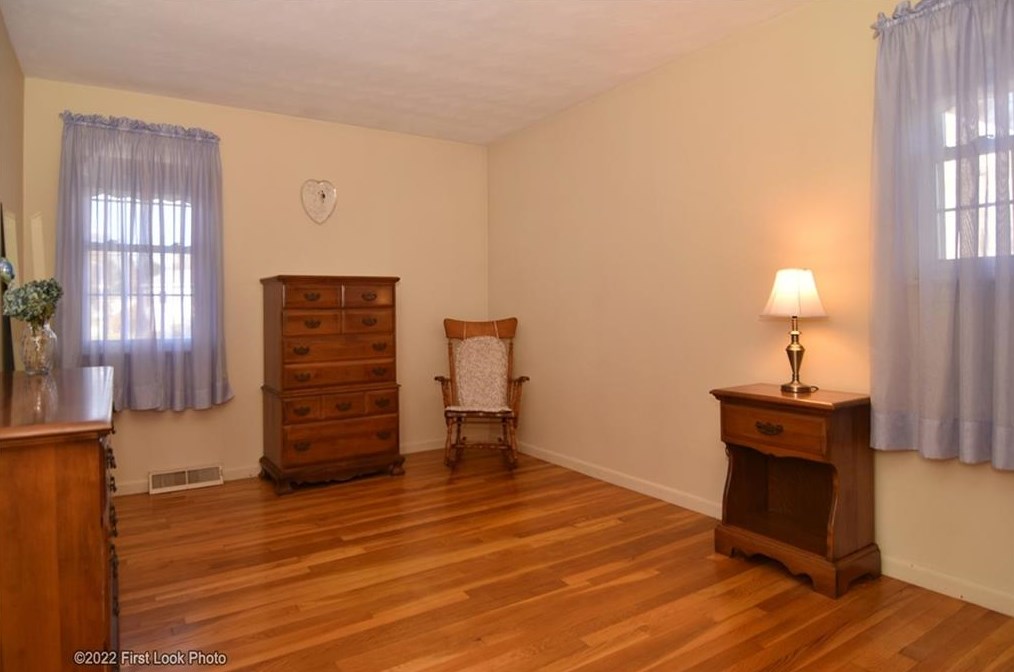 28 Chamber Rd, West Warwick RI  02893-5509 exterior