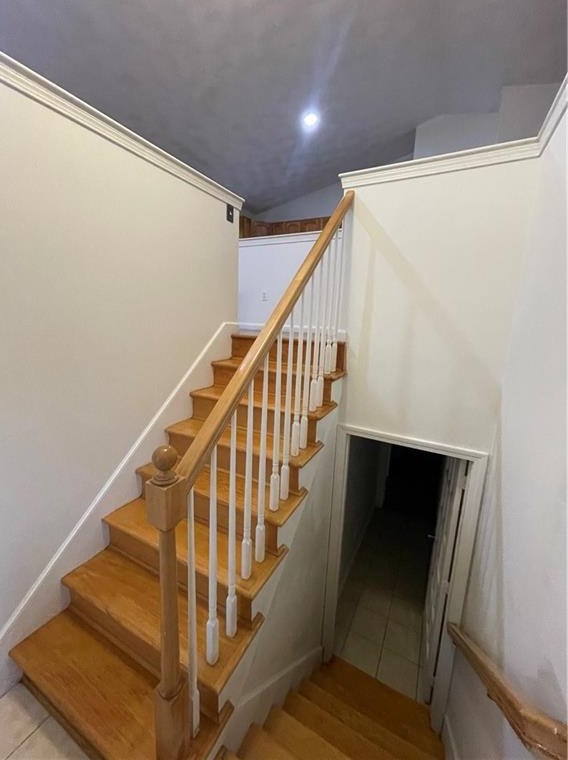 25 Dunbar St, Providence, RI 02909