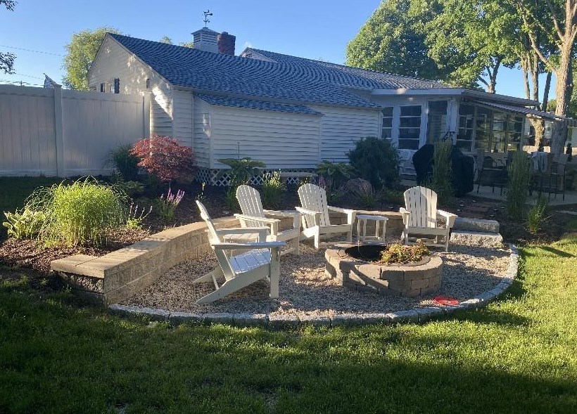 5 Tanglewood Dr, Cumberland, RI 02864