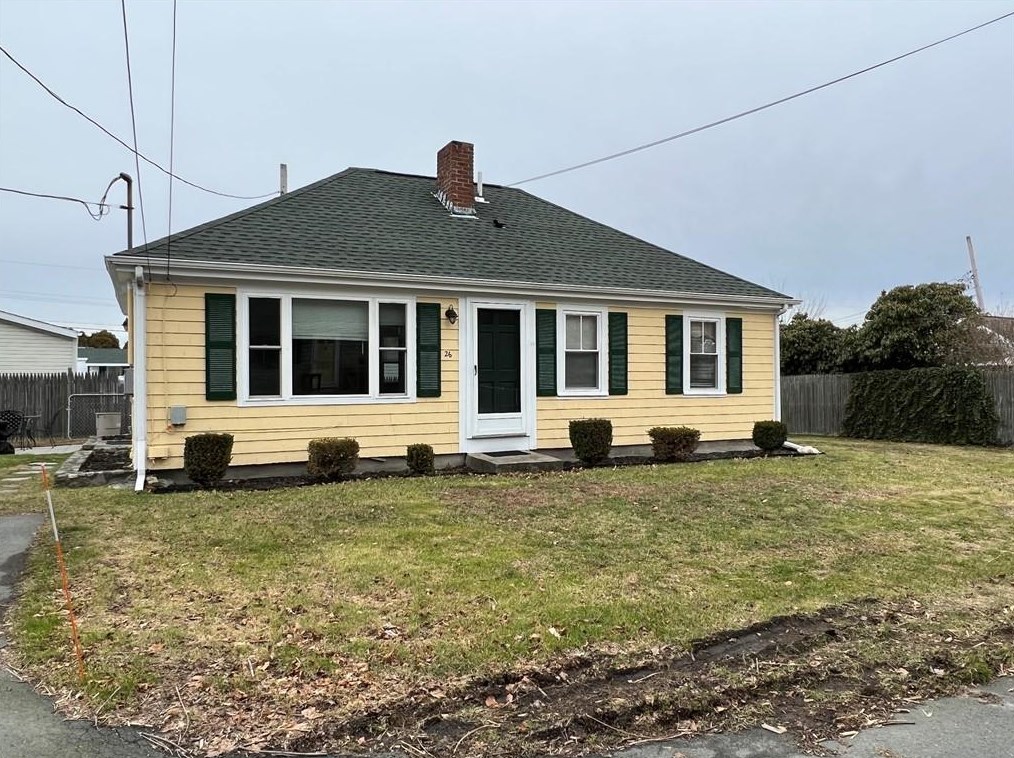 26 Davey Ln, Portsmouth, RI 02871