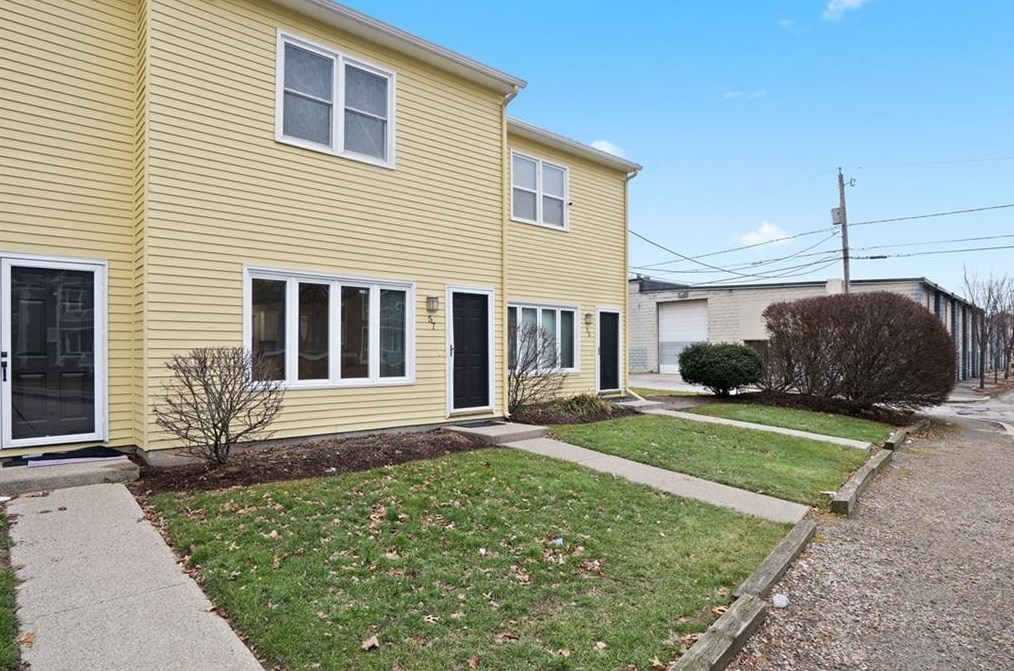 67 Northup Ave #6, Providence, RI 02904