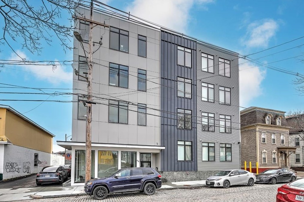 468 W Fountain St #205, Providence, RI 02903