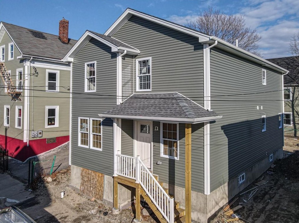 43 Superior St, Providence, RI 02907