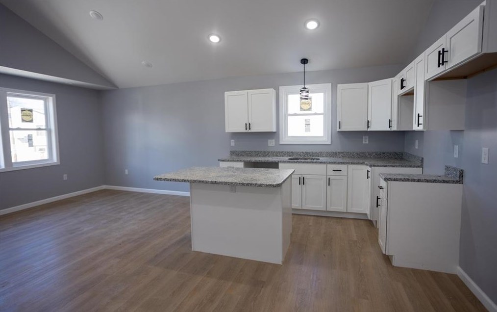 14 Fairmount Ave, Providence, RI 02908
