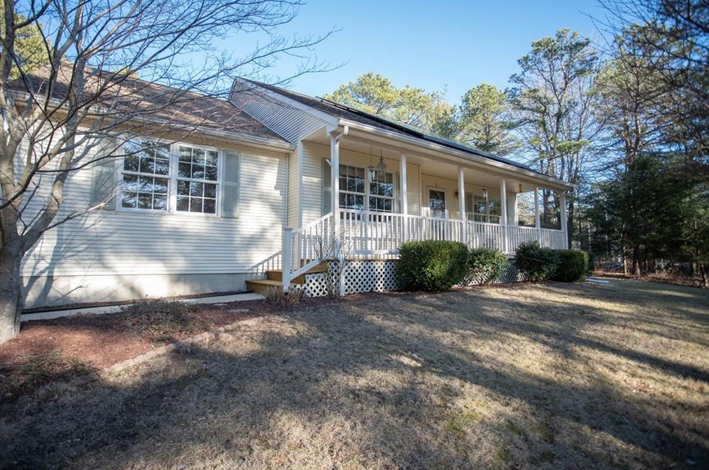 680 Victory Hwy, West Greenwich, RI 02817