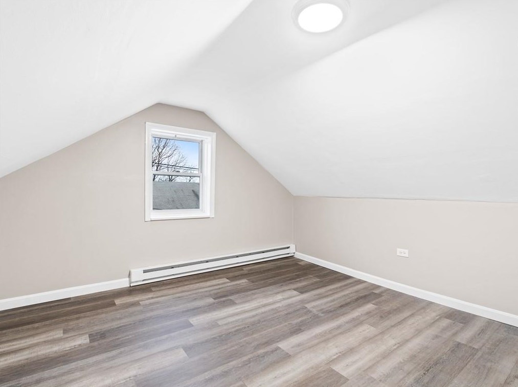244 Veazie St, Providence, RI 02904