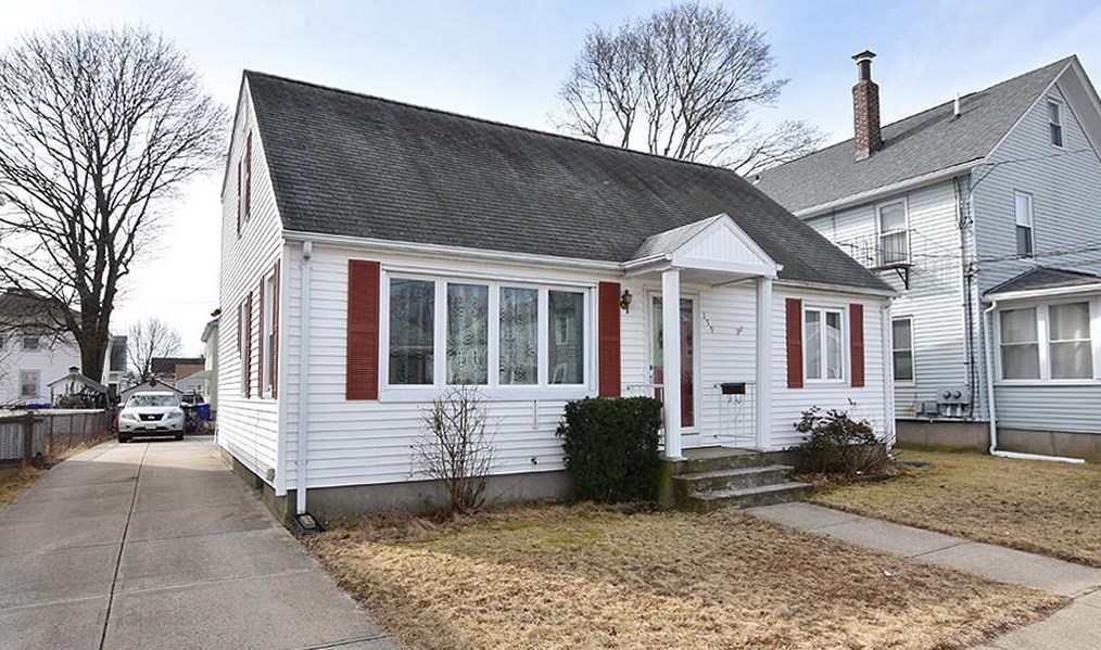179 Carter Ave, Pawtucket, RI 02861 exterior