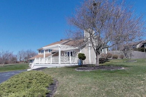89 Indian Hill Rd, Middletown, RI 02842
