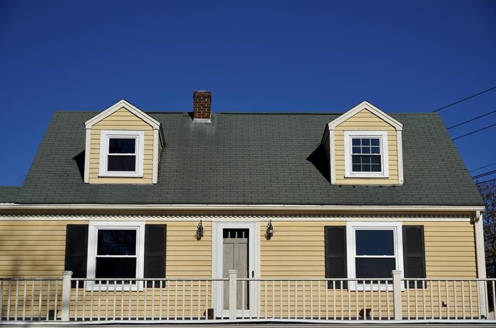 286 County Rd #1, Barrington, RI 02806