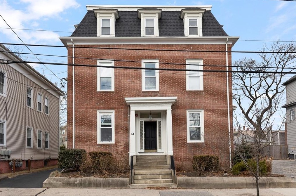54 Pitman St #2, Providence, RI 02906