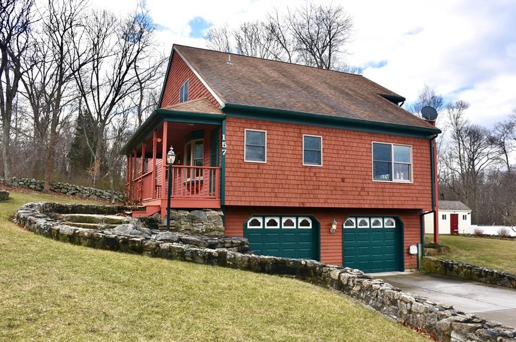 157 Horizon Dr, Tiverton, RI 02878