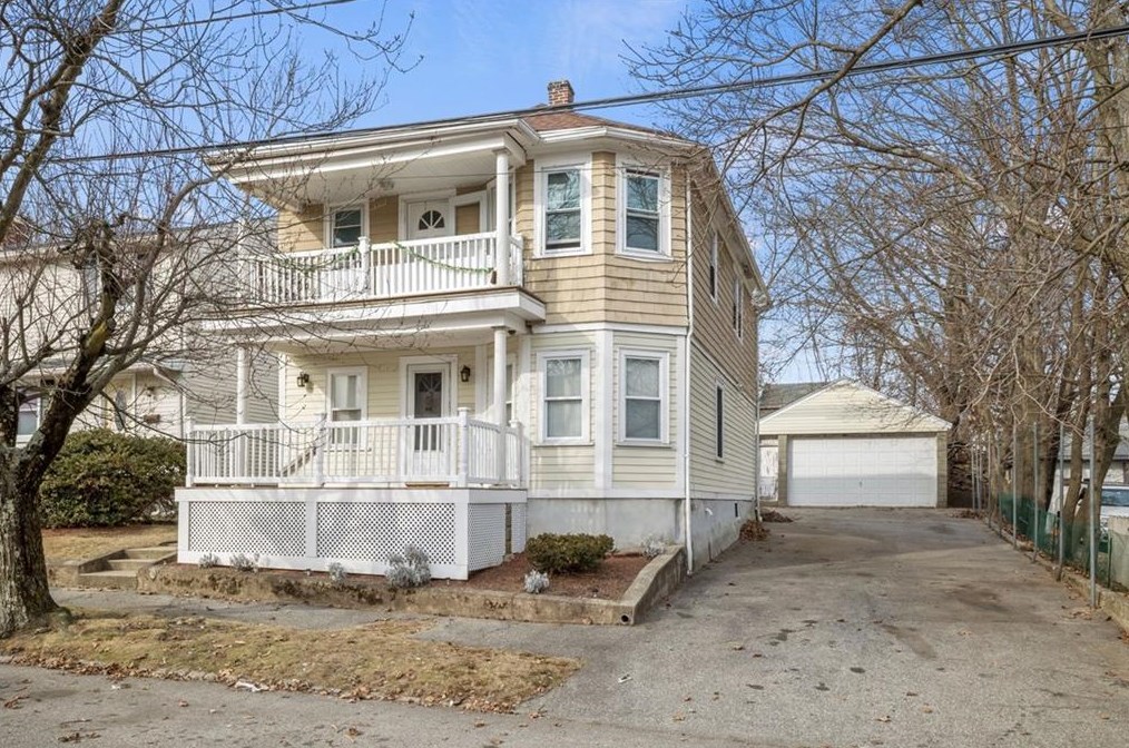 42 Lyman Ave, Providence, RI 02919