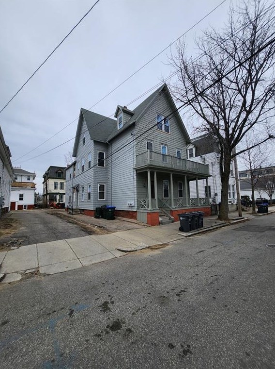 41 Brighton St #3, Providence, RI 02909