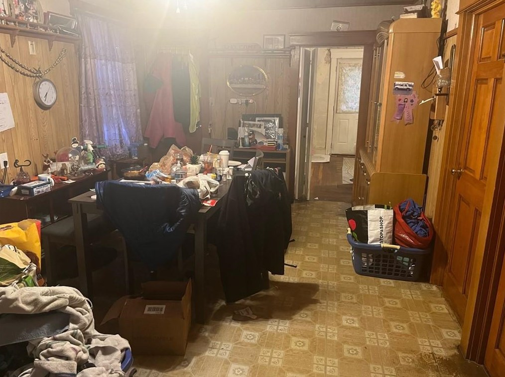 25 Eddy St, West Warwick RI  02893-3702 exterior