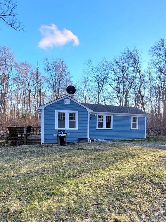 602 Crandall Rd, Tiverton, RI 02878