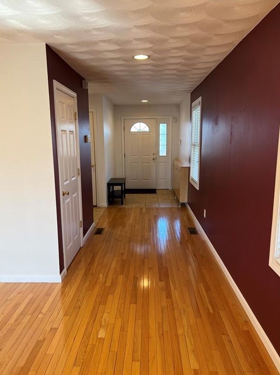 20 Lisi Ln, Providence, RI 02904