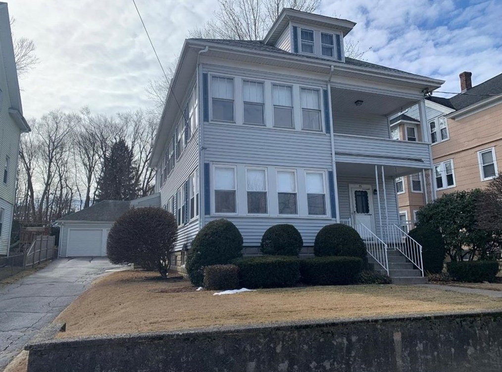 44 Pelletier Ave, Woonsocket, RI 02895