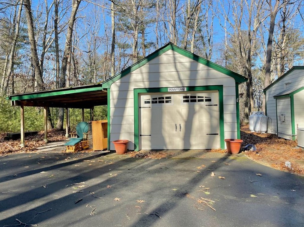 120 Tarkiln Rd, Burrillville, RI 02839