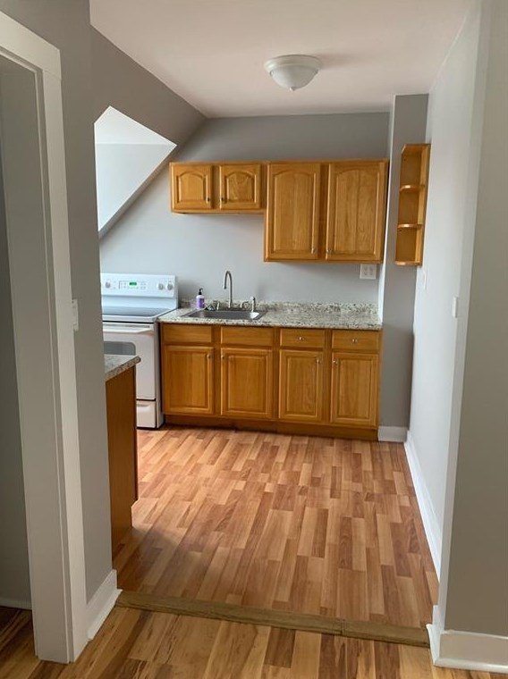 9 Summer St #3, Woonsocket, RI 02895
