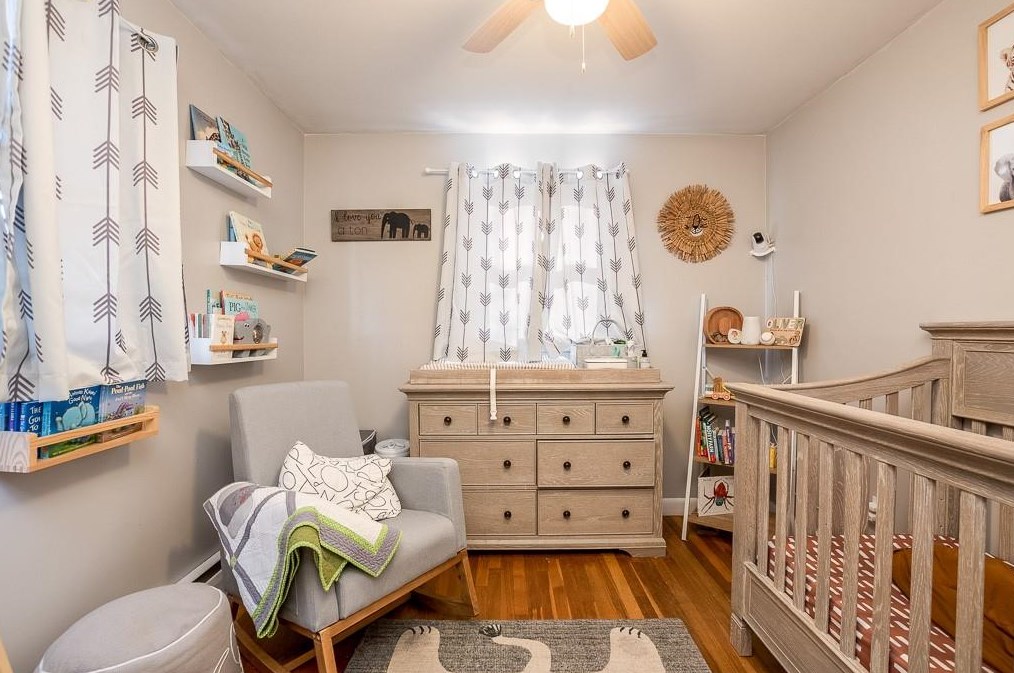 4 Mayfield Ave, Cranston RI  02920-2011 exterior