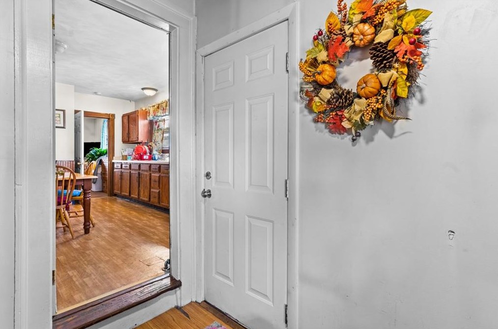 30 Mason St, West Warwick RI  02893-3049 exterior