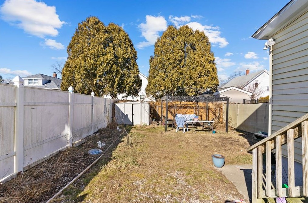 30 Mason St, West Warwick RI  02893-3049 exterior