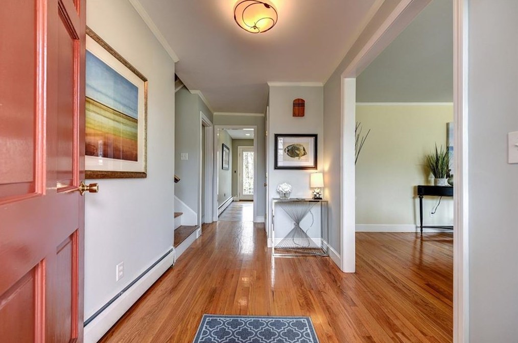 15 Preston Dr, Barrington, RI 02806