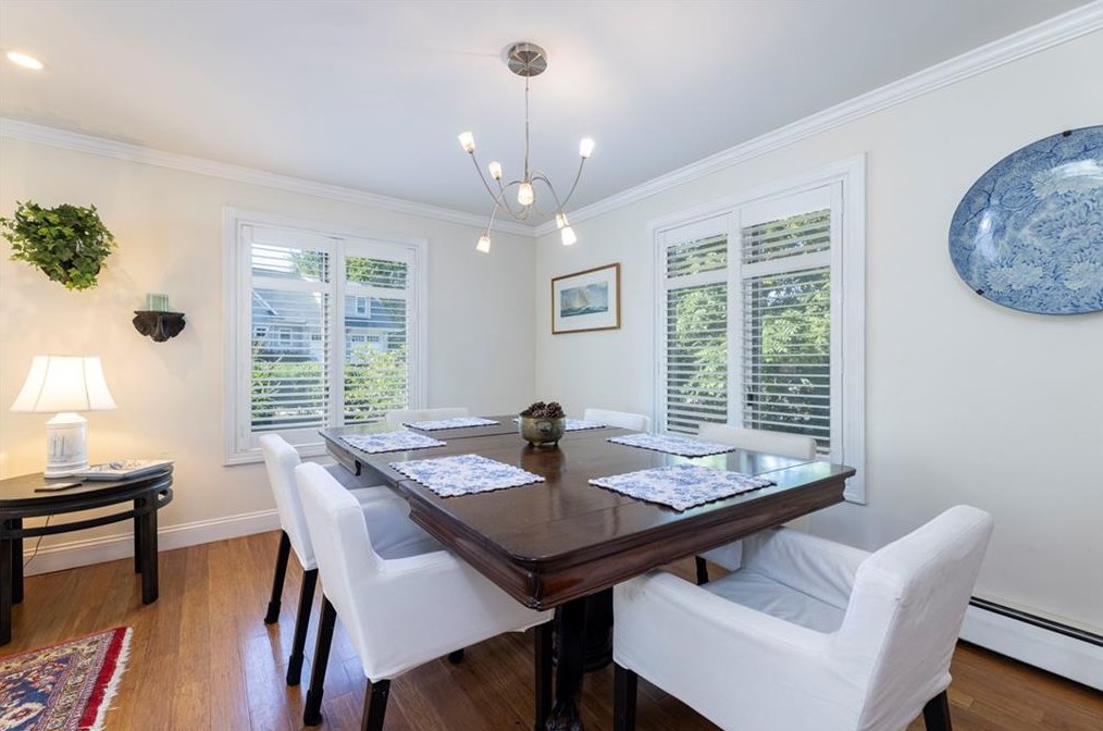 60 Cole St, Jamestown RI  02835-1326 exterior