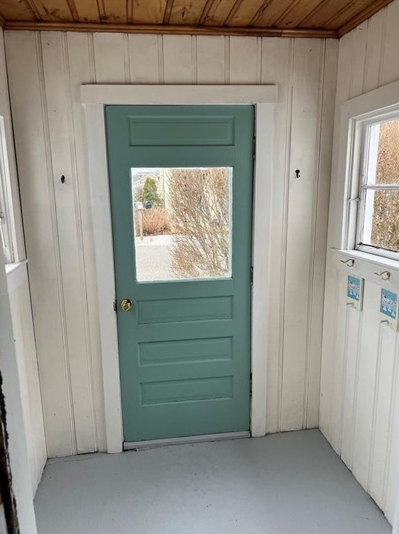 101 Cottage Ave, Portsmouth, RI 02871