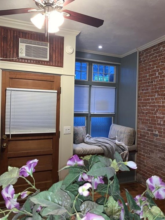 15 Kenyon St, Providence, RI 02903