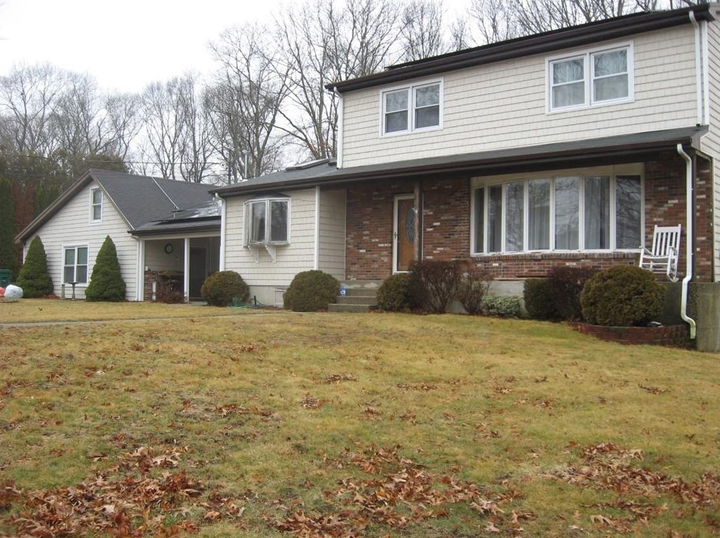 10 Branberry Dr, Westerly, RI 02891