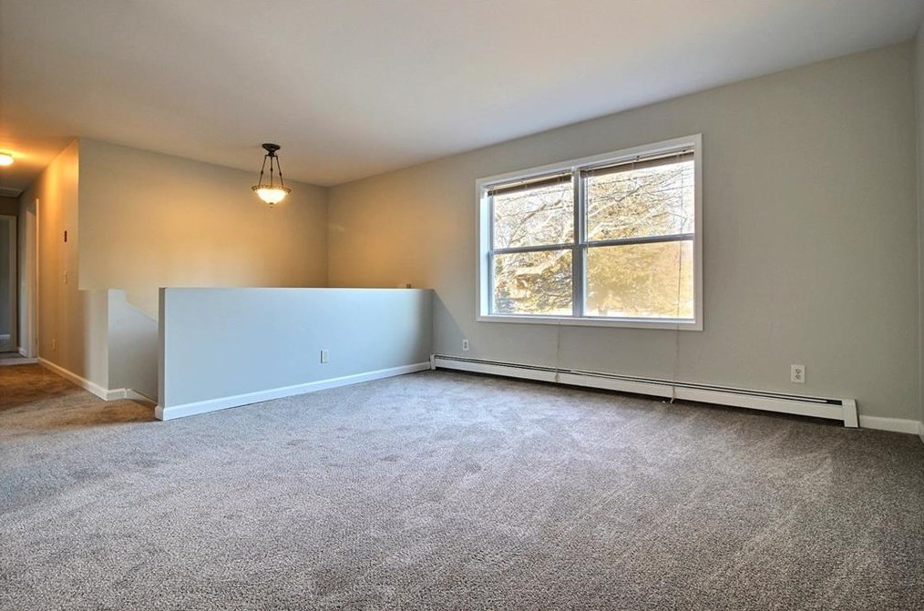 89 Old Post Rd, Westerly, RI 02891