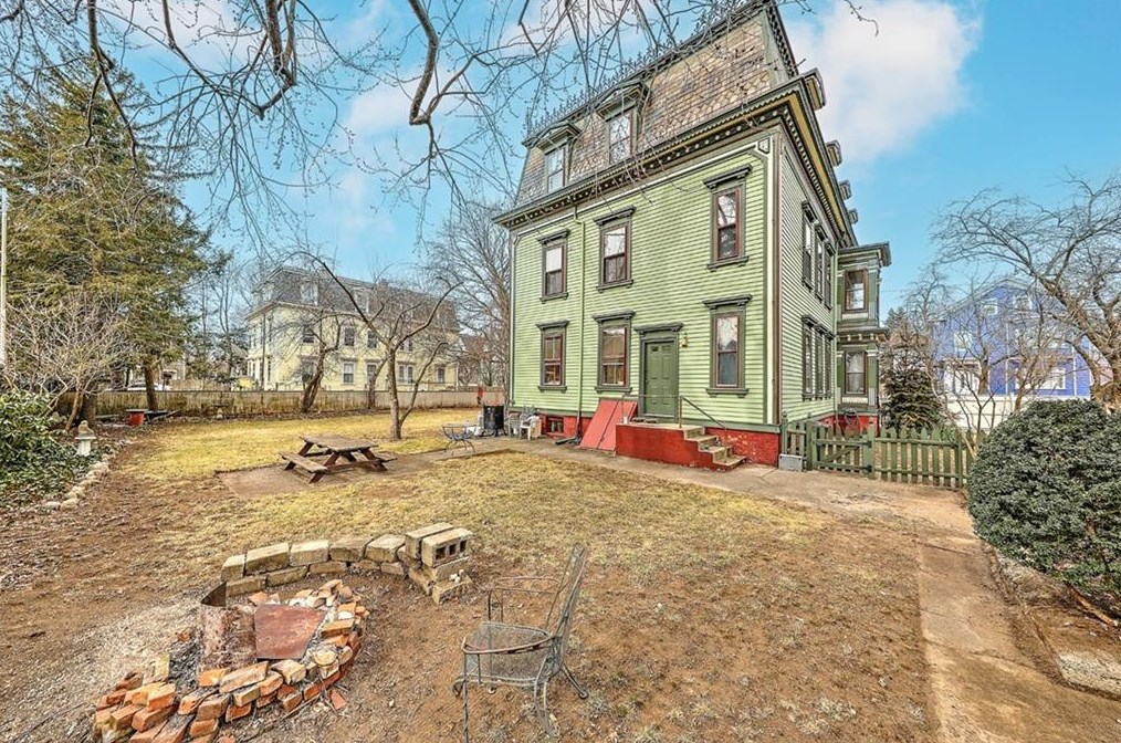 78 Hudson St, Providence RI 02909-2016 exterior