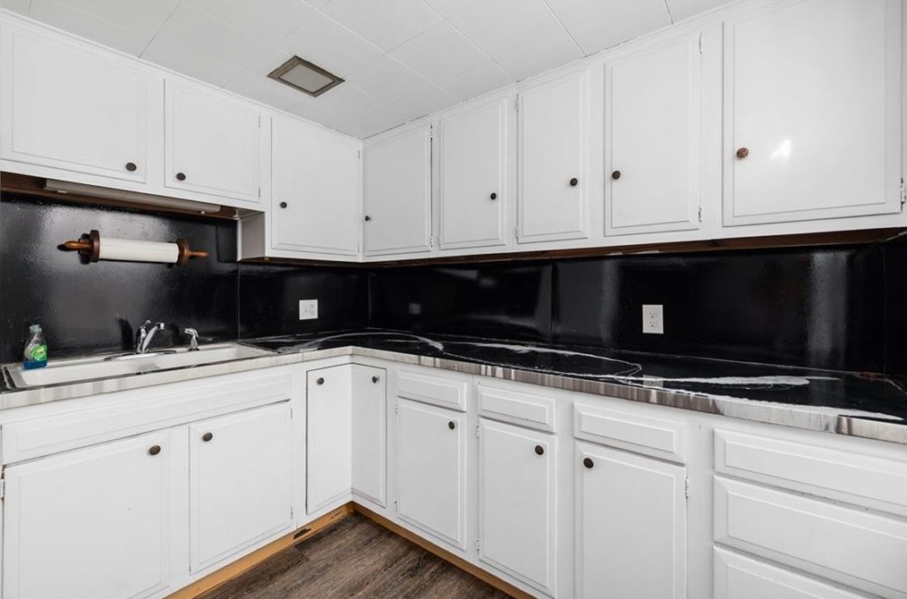 9 Fairmount Ave #4, Providence, RI 02908