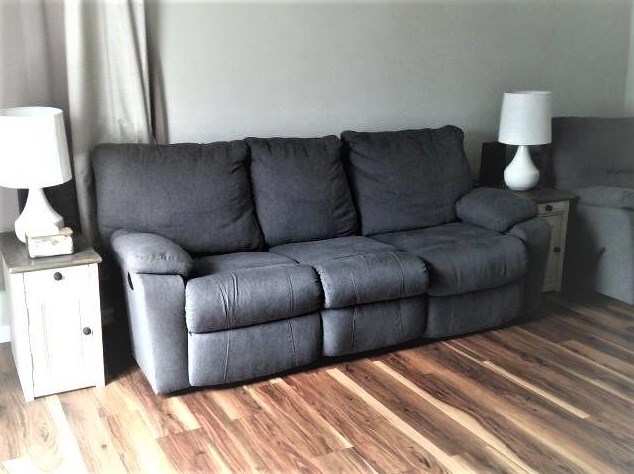137 Douglas Rd, Warwick, RI 02886