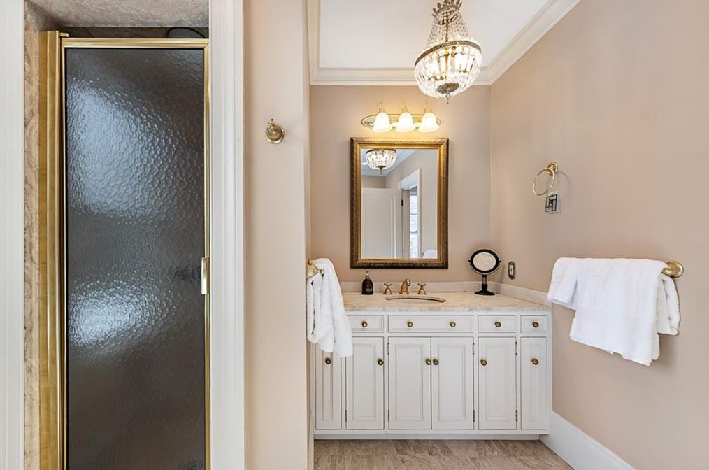 32 Kenilworth Way, Pawtucket RI  02860-5608 exterior