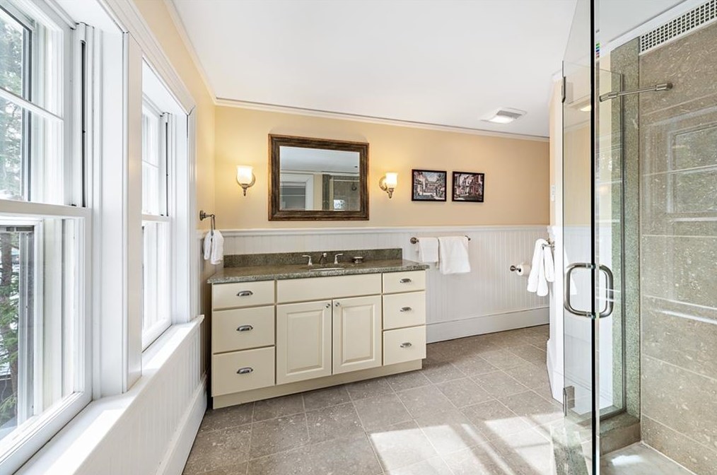 32 Kenilworth Way, Pawtucket RI  02860-5608 exterior