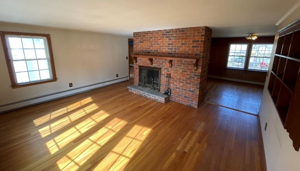 18 Birch Ln, Scituate, RI 02857 exterior