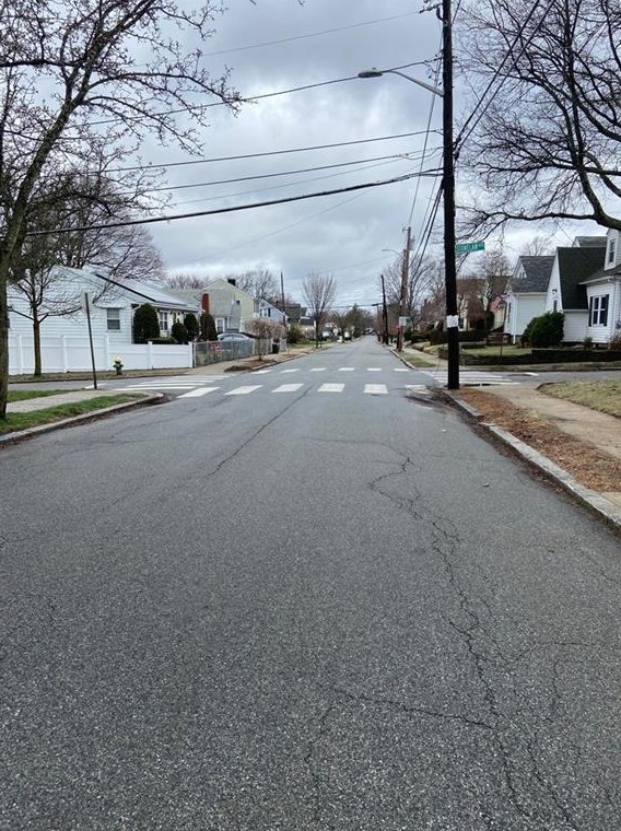 387 Sharon St, Providence, RI 02908