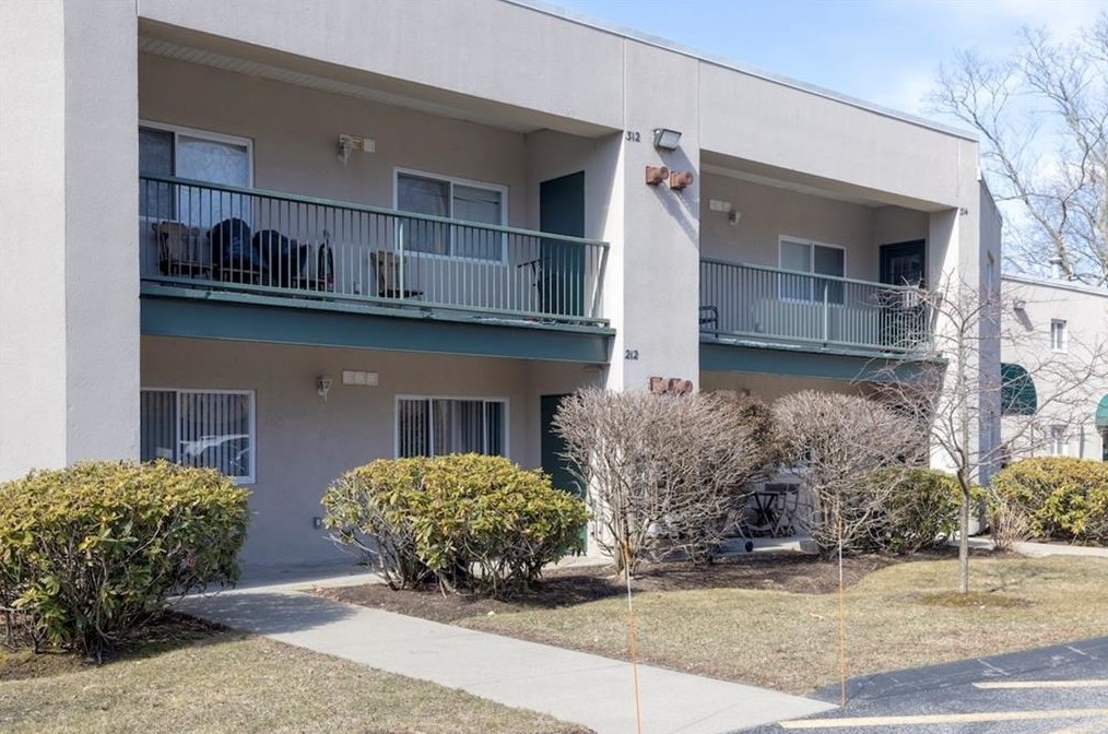 31 Devereux St #212, Providence, RI 02909